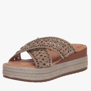 Bella Vita NWT Exa-Italy Taupe Suede Leather Wedge Sandal
